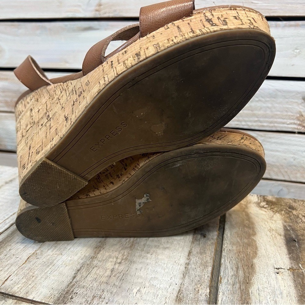 Express Tan Faux Leather Cork Wedge Platform Ankle Strap Sandals Size 8 - Picture 6 of 10